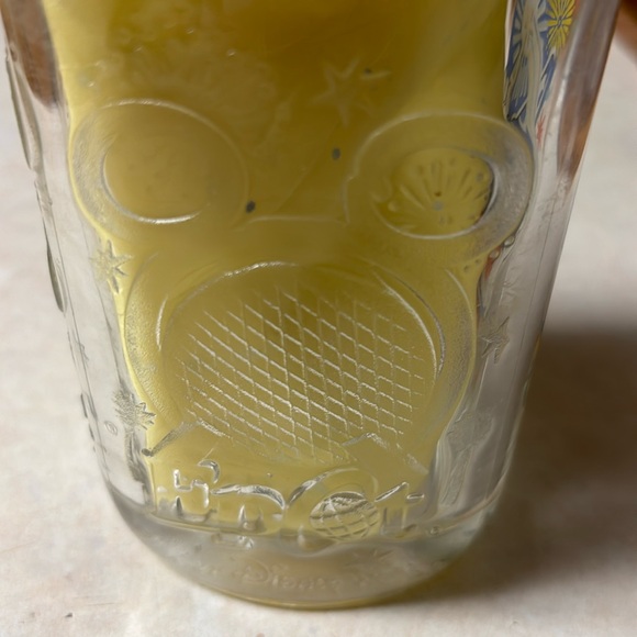 Mickey Mouse EPCOT Celebrate 2000 McDonald’s glass - Picture 8 of 8